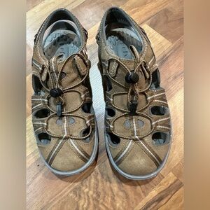 Privo Tan Sporty Sandals